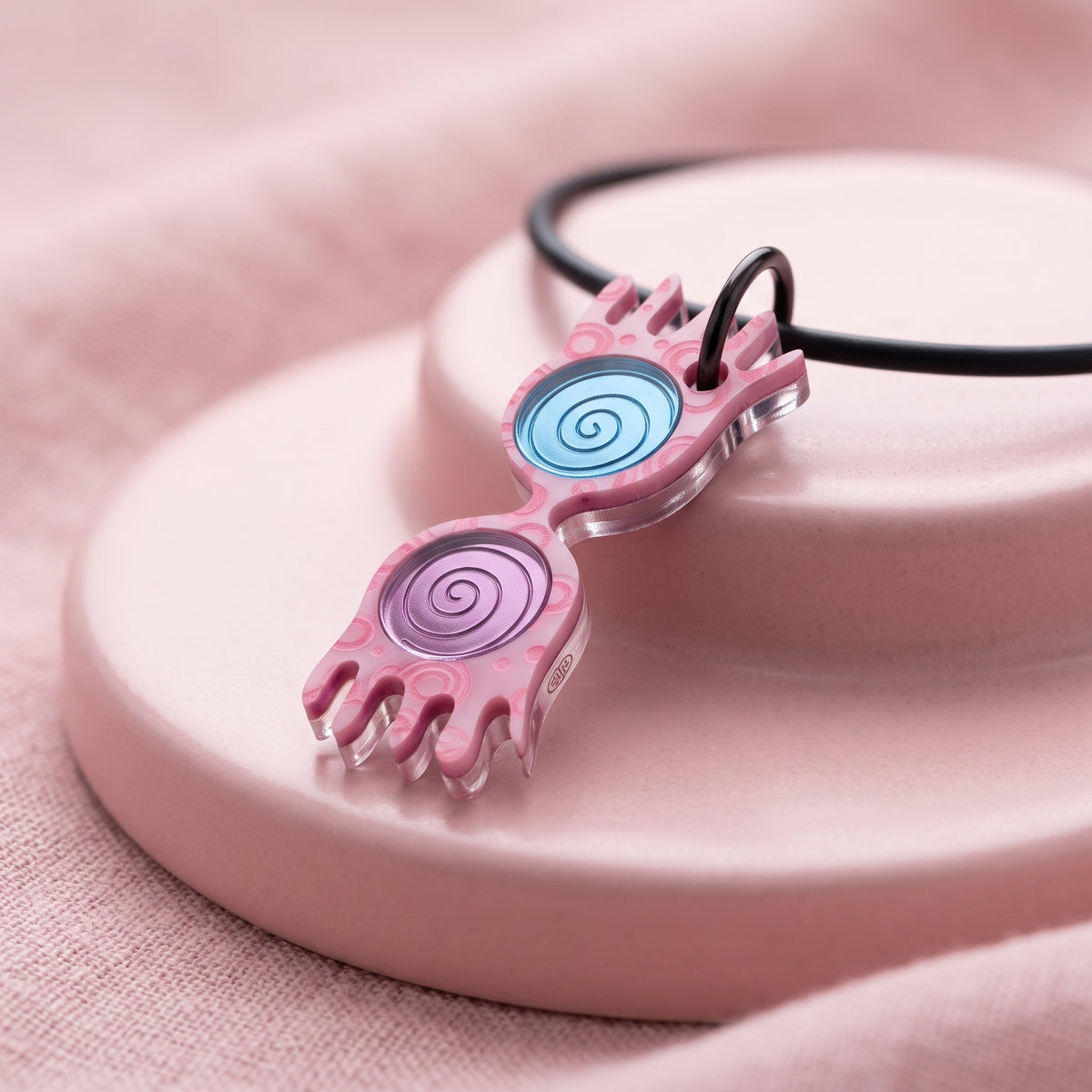 Collar o Pin Gafas Espectrobes