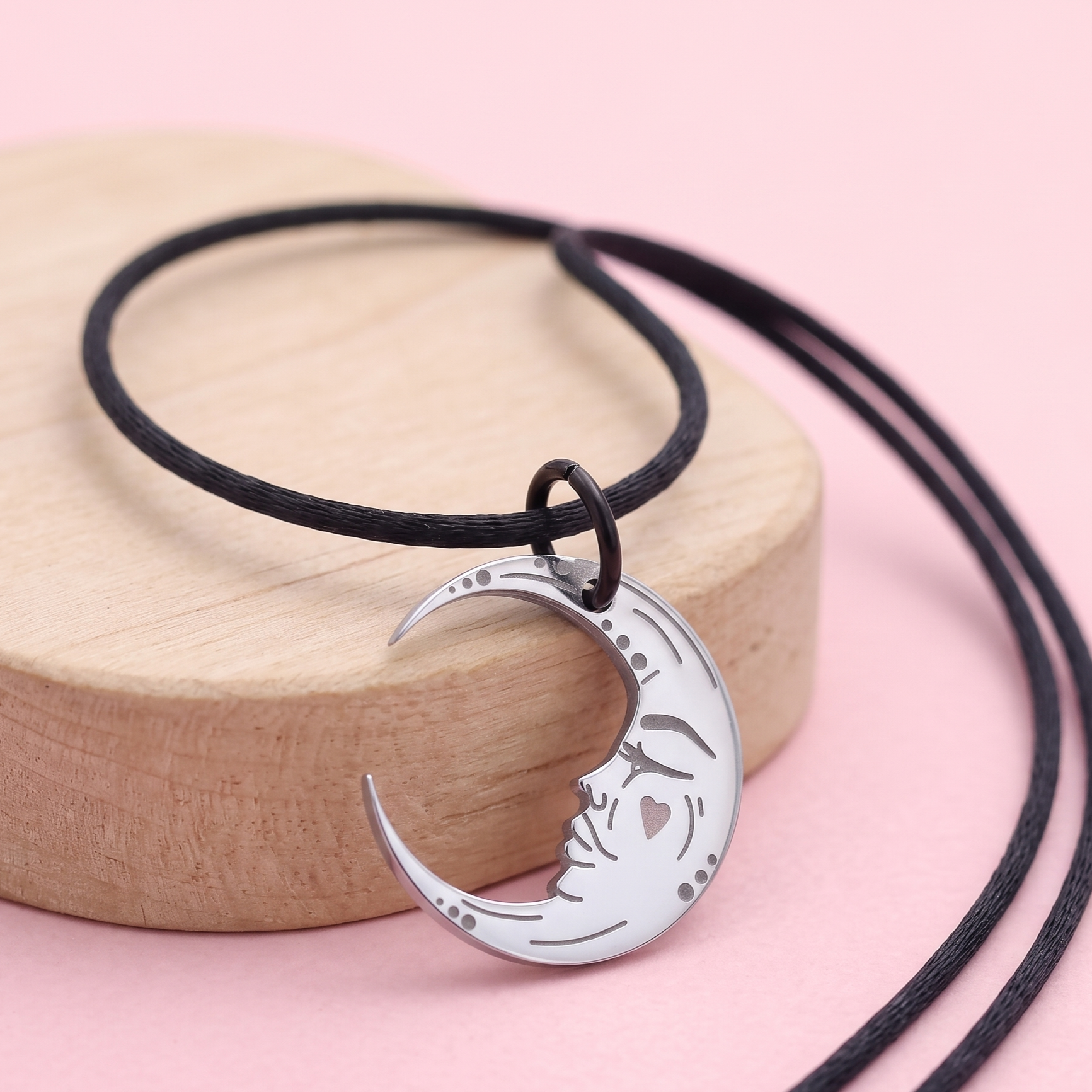 Collar Suspiro Lunar